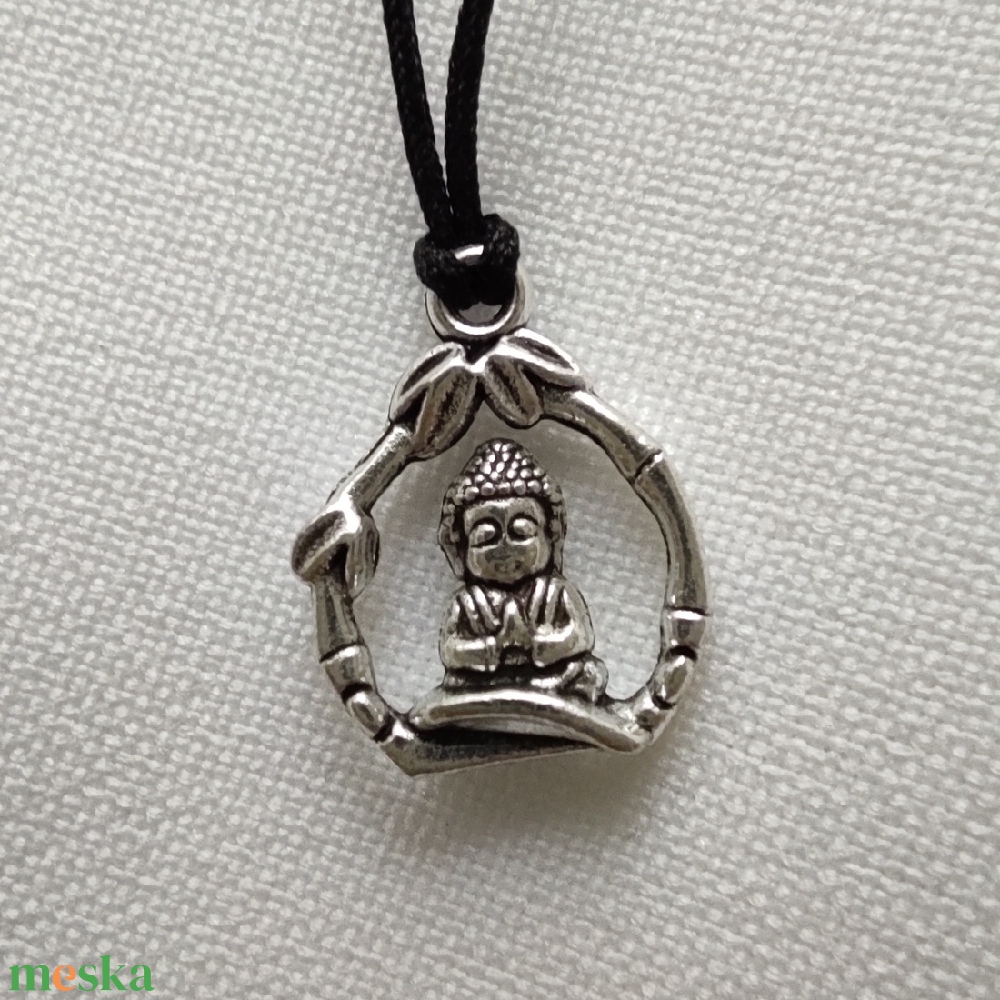 Buddha nyaklánc csúszócsomóval - ékszer - nyaklánc - medál - Meska.hu