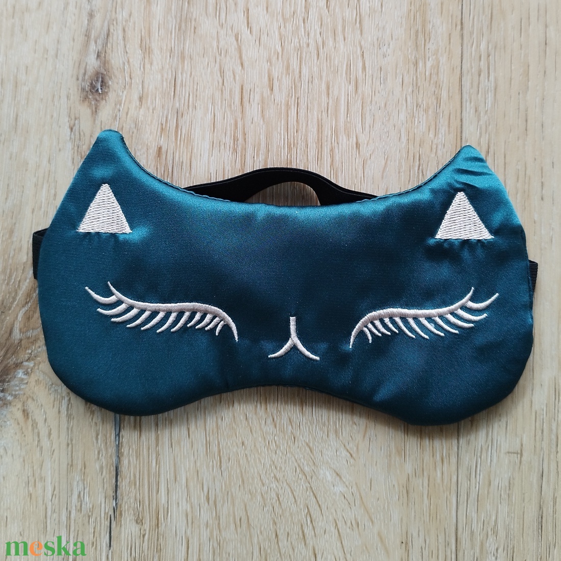Cicás alvómaszk szempárna szempihentető maszk hímzett. - szépségápolás - arcápolás - alvómaszk, szemmaszk - Meska.hu