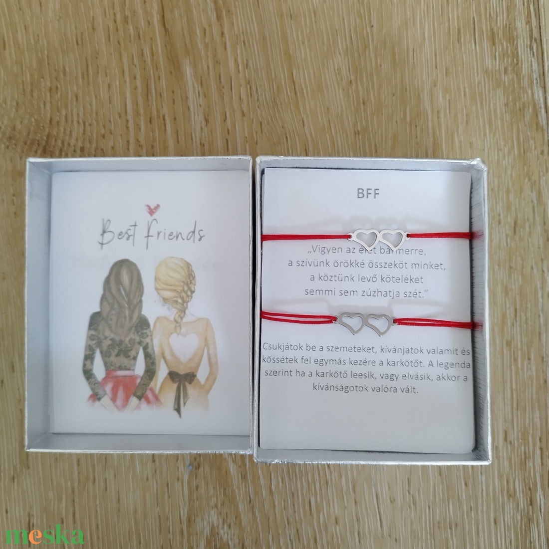 BFF karkötő - barátnős páros karkötő  - ékszer - karkötő - karkötő medállal - Meska.hu