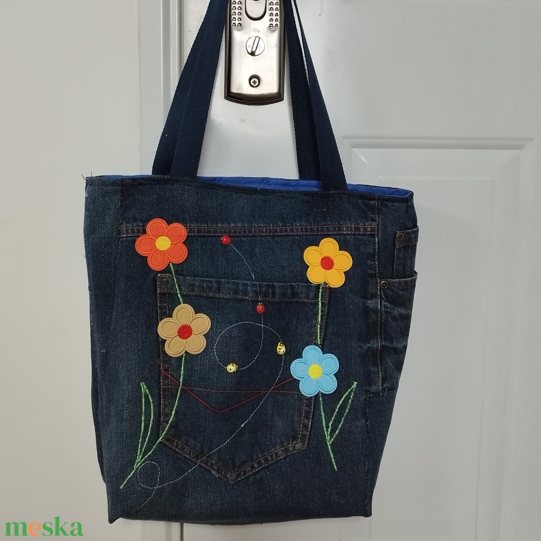 Virágos shopper bag / válltáska / vállszatyor farmerből - táska & tok - bevásárlás & shopper táska - shopper, textiltáska, szatyor - Meska.hu Virágos shopper bag / válltáska / vállszatyor farmerből - táska & tok - bevásárlás & shopper táska - shopper, textiltáska, szatyor - Meska.hu