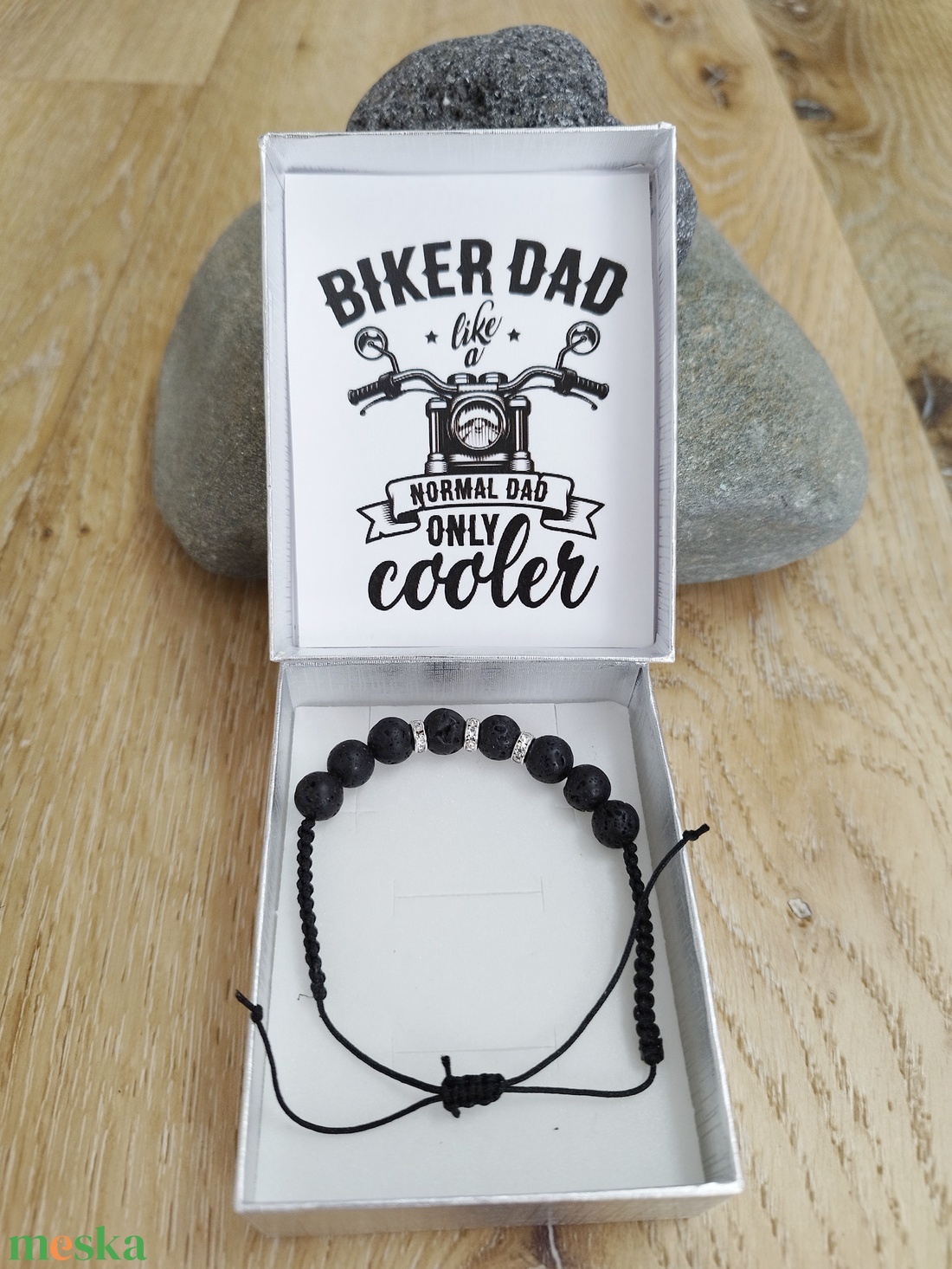 Biker dad motoros karkötő díszdobozban - ékszer - karkötő - karkötő medállal - Meska.hu Biker dad motoros karkötő díszdobozban - ékszer - karkötő - karkötő medállal - Meska.hu