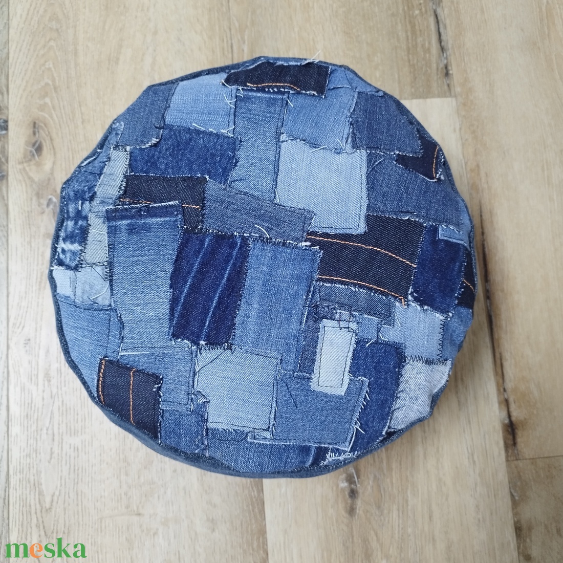 Nagyméretű farmerből készült jógapárna - meditációs ülőpárna - játék & sport - sport és kikapcsolódás - jóga, pilates, torna - jógapárna - Meska.hu