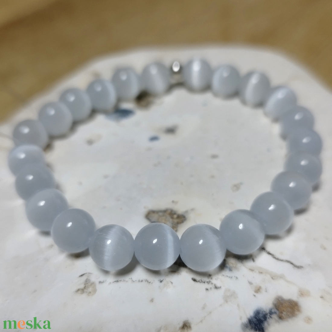 ANGYALFÉNY szelenit (holdkő) karkötő díszcsomagolásban - ékszer - karkötő - ásványkarkötő - Meska.hu