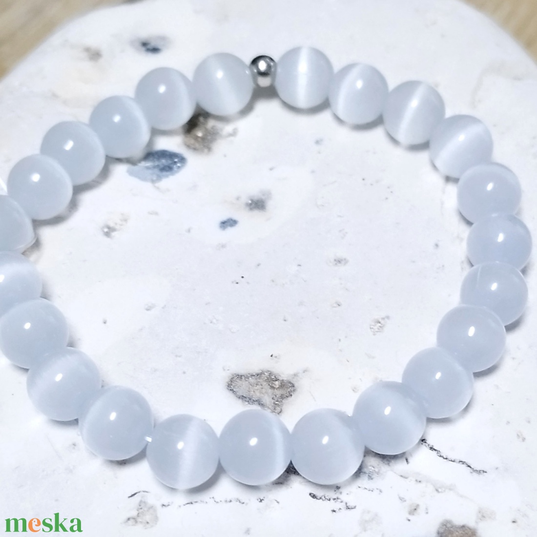 ANGYALFÉNY szelenit (holdkő) karkötő díszcsomagolásban - ékszer - karkötő - ásványkarkötő - Meska.hu