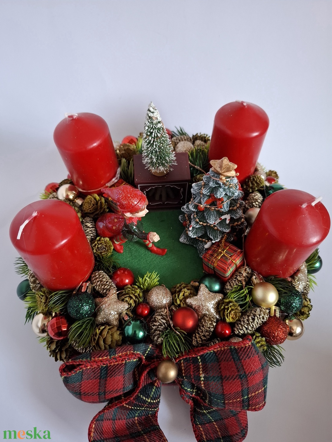Adventi koszorú Elf manós - karácsony - adventi díszek - adventi koszorú - Meska.hu