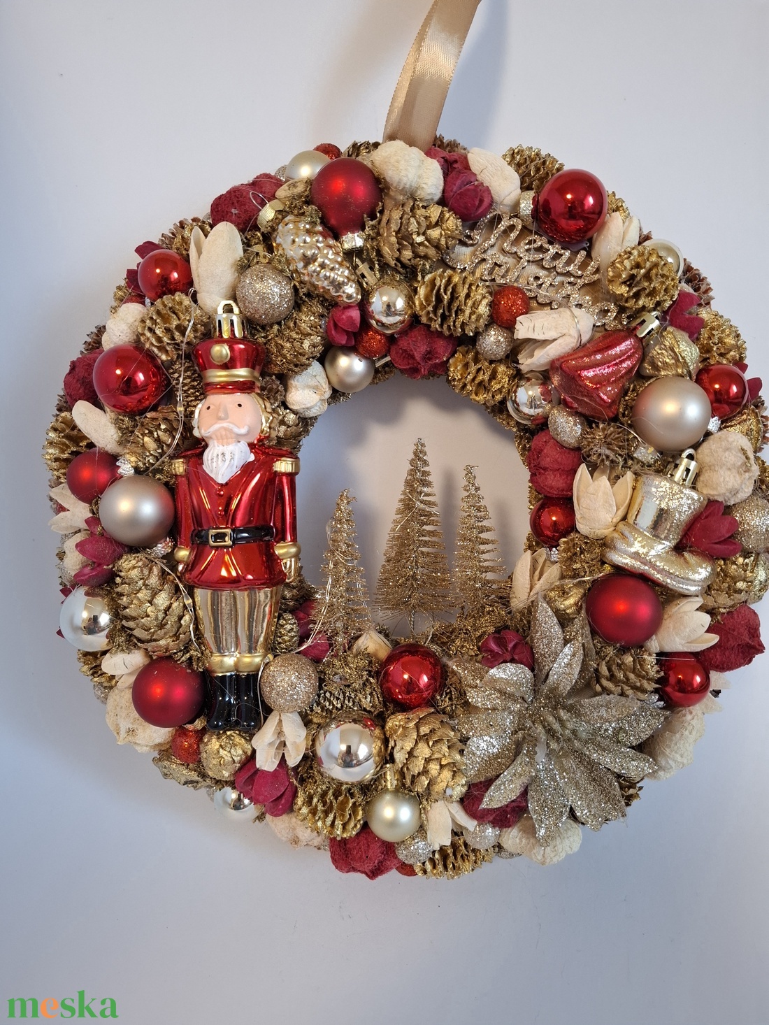 Karácsonyi kopogtató piros arany - karácsony - karácsonyi lakásdekoráció - karácsonyi ajtódíszek - Meska.hu