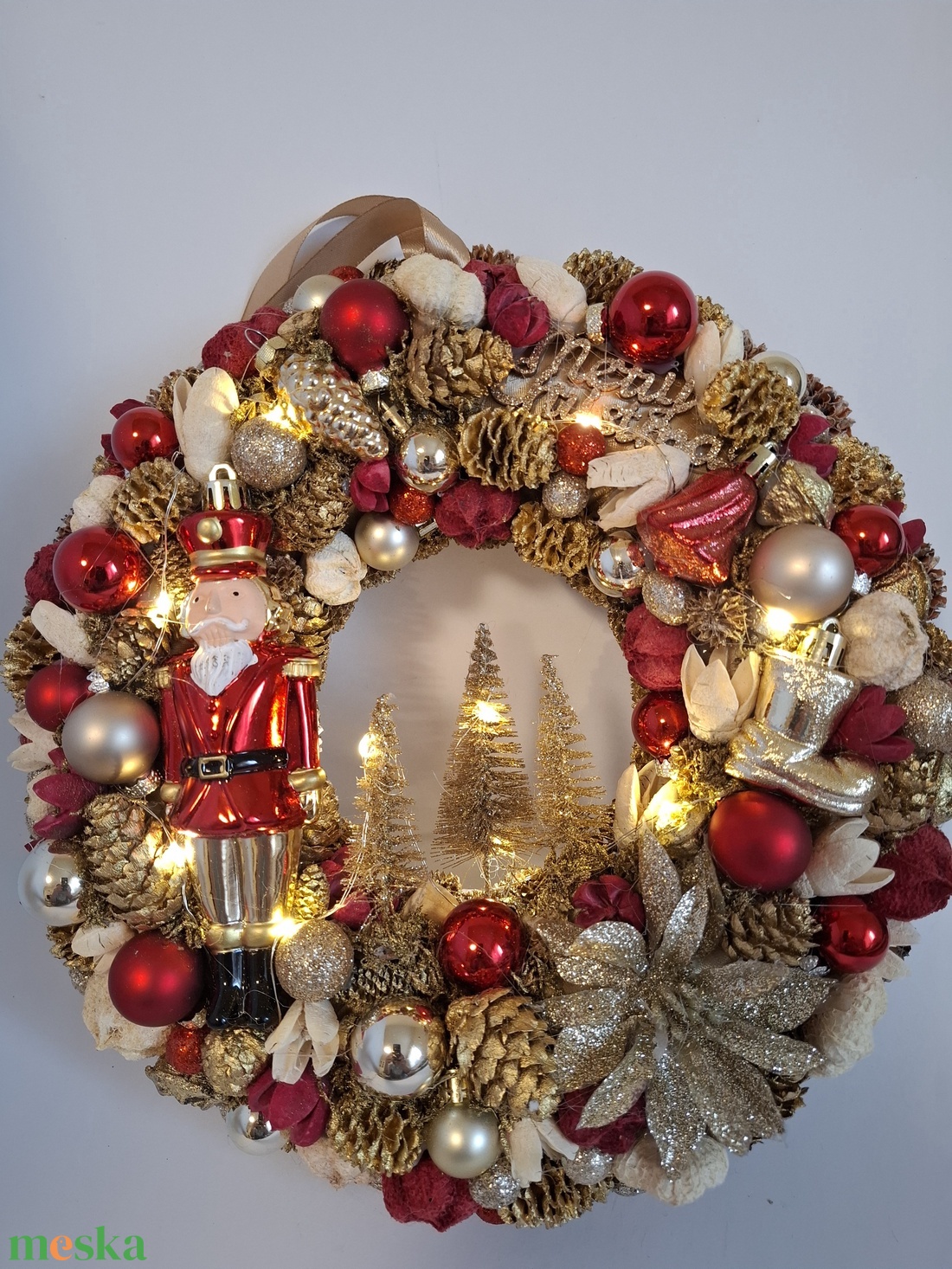 Karácsonyi kopogtató piros arany - karácsony - karácsonyi lakásdekoráció - karácsonyi ajtódíszek - Meska.hu