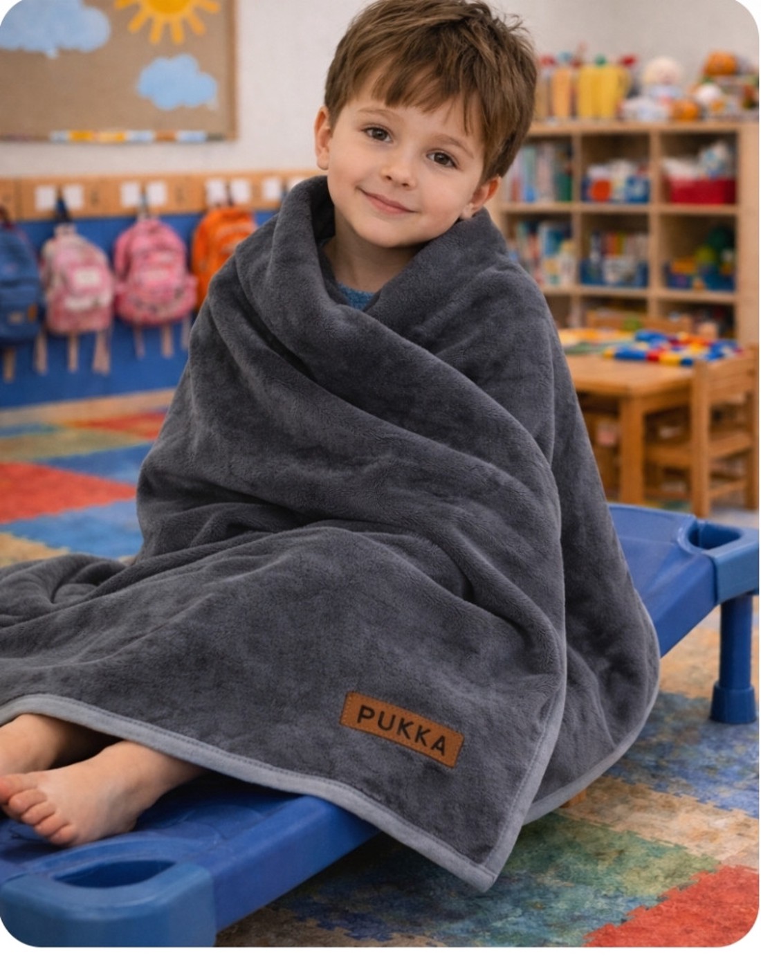 Dupla Fleece takaró oviba-táborba szürke - játék & sport - ovis felszerelés - ovis ágynemű - Meska.hu