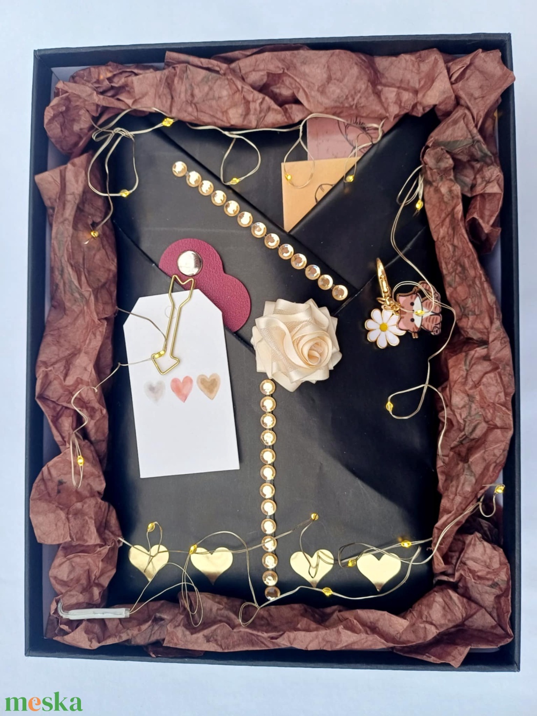 Éldekorált fantasy könyv ajándék díszcsomagolásban (Haldokló csillagok) - könyv & zene - könyv - Meska.hu