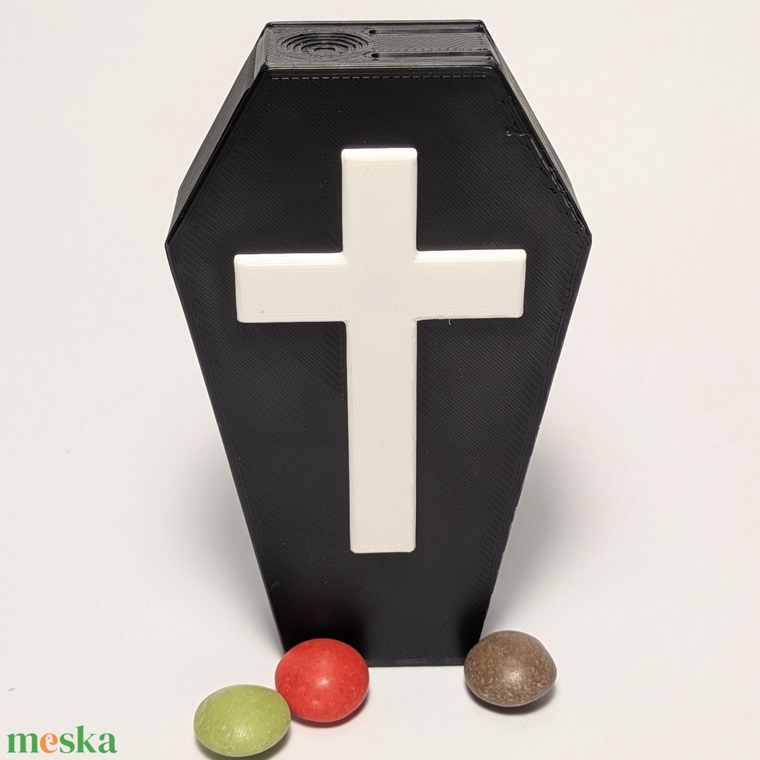 Halloween koporsó cukorkaadagoló - otthon & életmód - dekoráció - halloween - halloweeni dekoráció - Meska.hu Halloween koporsó cukorkaadagoló - otthon & életmód - dekoráció - halloween - halloweeni dekoráció - Meska.hu