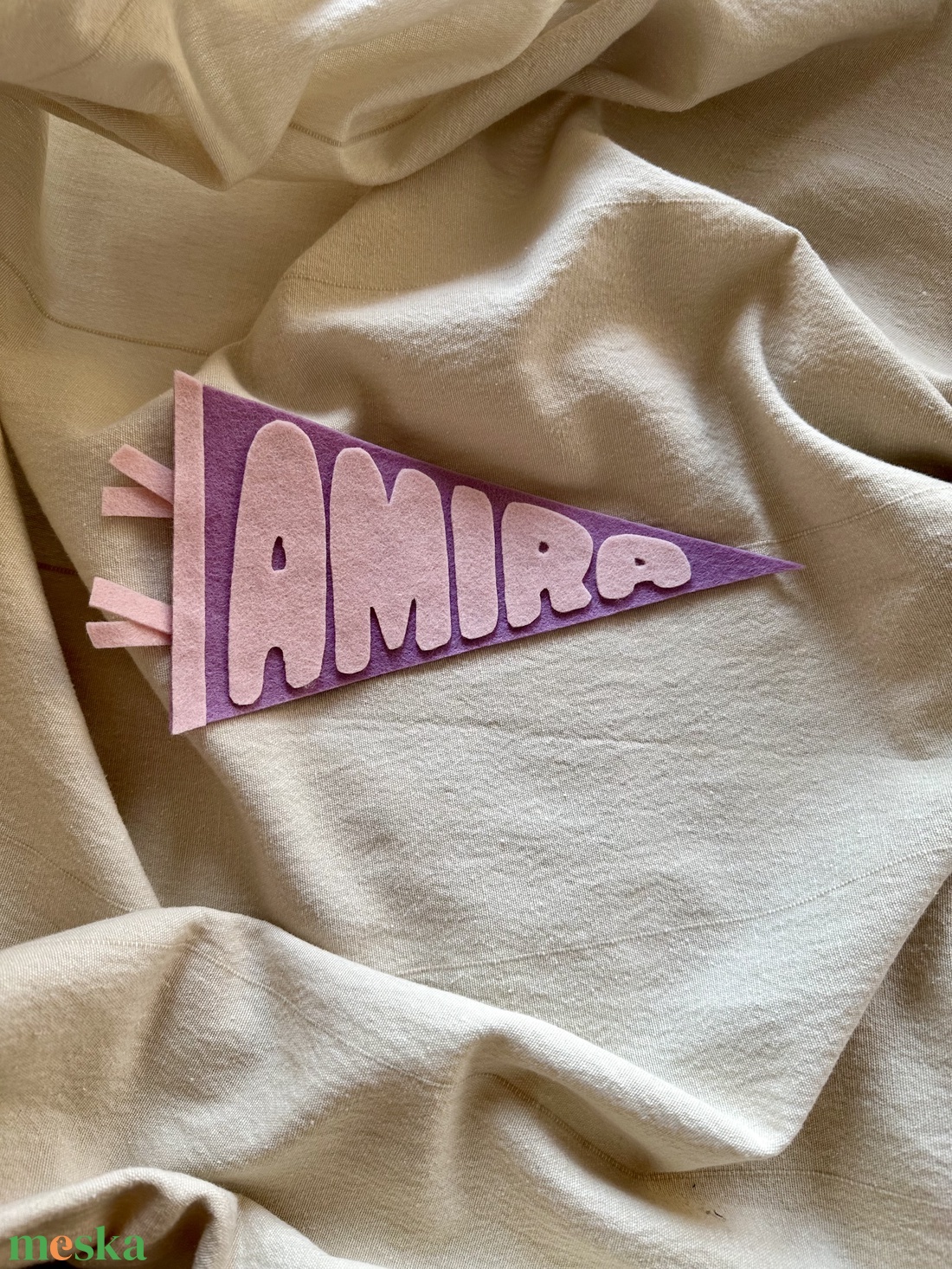 Saját névvel ellátott zászlók, névtábla - baba - mama - babaszoba dekoráció - babanév dekoráció - Meska.hu