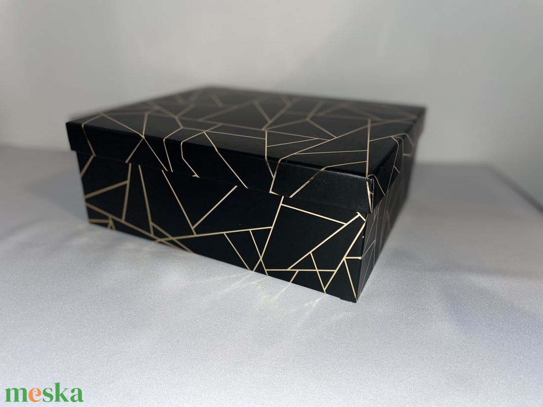 Fiús édességbox - élelmiszer - édesség - Meska.hu Fiús édességbox - élelmiszer - édesség - Meska.hu