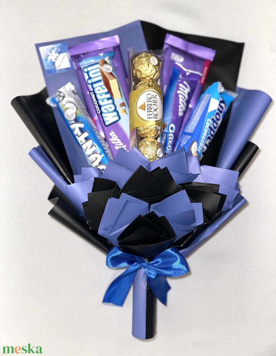 Fiús édességcsokor - élelmiszer - édesség - kézműves csokoládé - Meska.hu