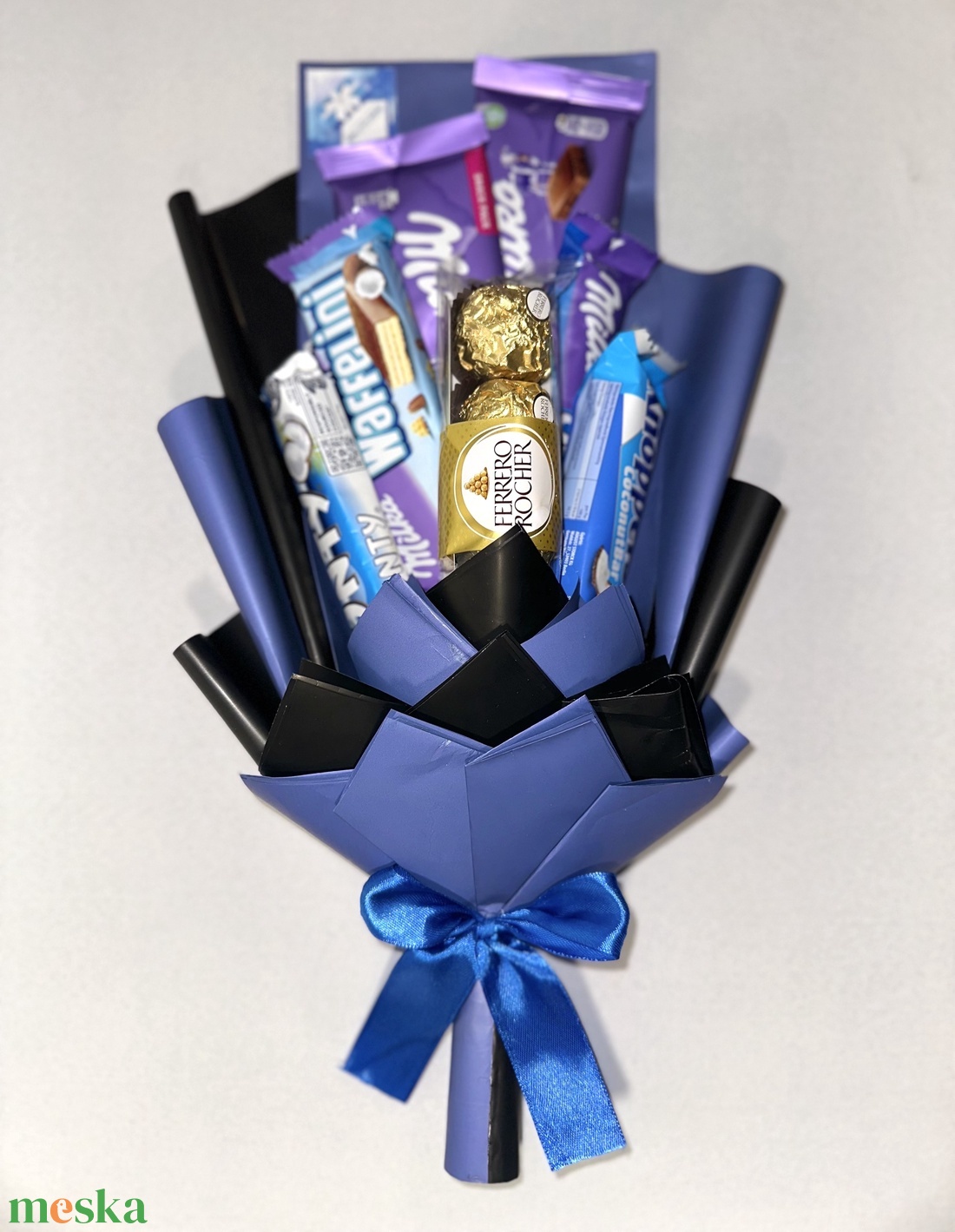 Fiús édességcsokor - élelmiszer - édesség - kézműves csokoládé - Meska.hu