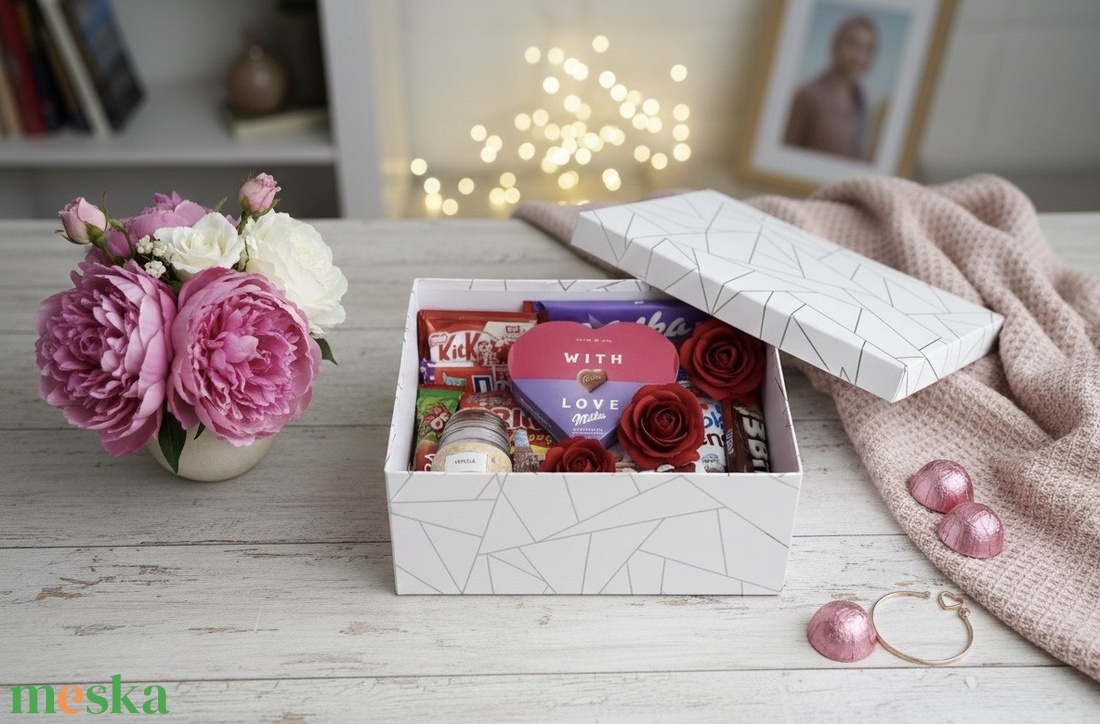 Lányos édességbox - élelmiszer - gourmet ajándékcsomag - Meska.hu