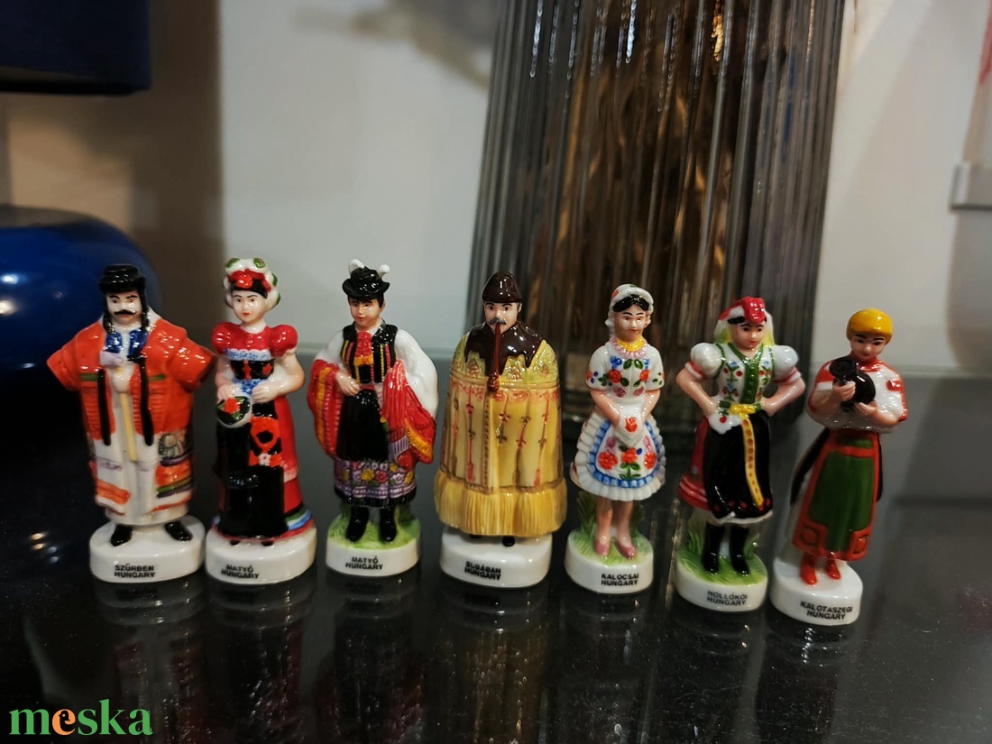Porcelánfigurák - otthon & életmód - dekoráció - dekoratív figurák és szobrok - Meska.hu