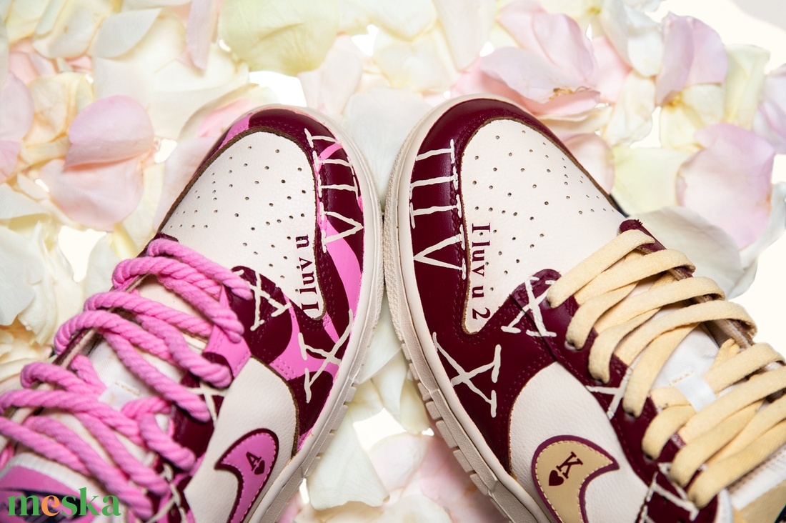 Walking In Love - Egyedi páros custom cipő - ruha & divat - cipő & papucs - cipő, szandál - Meska.hu