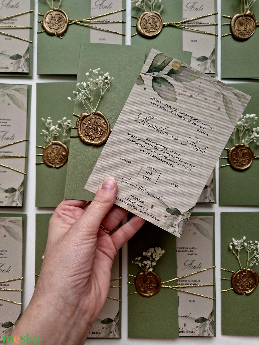 Esküvői meghívó, zöld borítóval, virággal - esküvő - meghívó & kártya - esküvői pecsét, bélyegző - esküvői viasz pecsét - Meska.hu