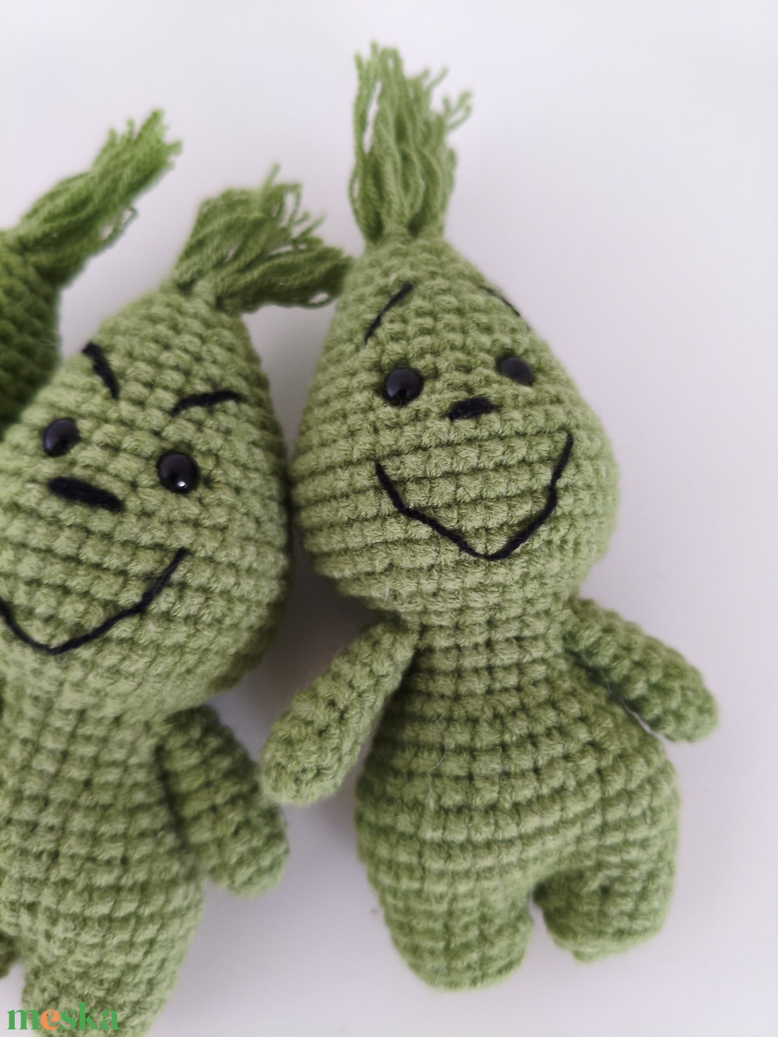 3db Horgolt Grinch - karácsony - karácsonyi lakásdekoráció - karácsonyi manók, figurák - Meska.hu