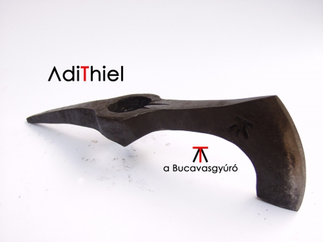 [F_05/a] Kovácsolt acél hegyes, szakállas fokos (fejsze, balta) -  - Meska.hu