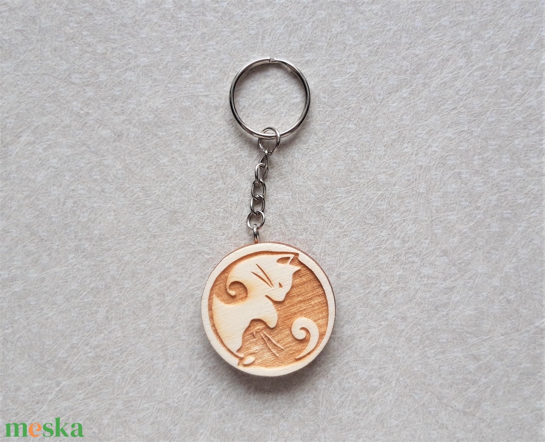 Kulcstartó jin-jang cicás mintával - táska & tok - kulcstartó & táskadísz - kulcstartó - Meska.hu Kulcstartó jin-jang cicás mintával - táska & tok - kulcstartó & táskadísz - kulcstartó - Meska.hu