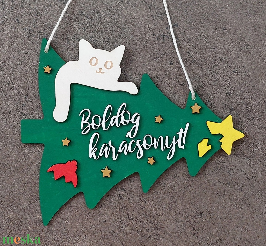 Karácsonyi ajtódísz - cica fenyővel - karácsony - karácsonyi lakásdekoráció - karácsonyi ajtódíszek - Meska.hu Karácsonyi ajtódísz - cica fenyővel - karácsony - karácsonyi lakásdekoráció - karácsonyi ajtódíszek - Meska.hu