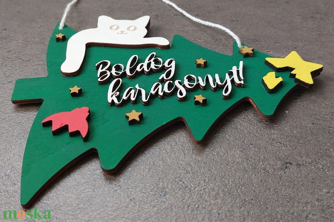 Karácsonyi ajtódísz - cica fenyővel - karácsony - karácsonyi lakásdekoráció - karácsonyi ajtódíszek - Meska.hu Karácsonyi ajtódísz - cica fenyővel - karácsony - karácsonyi lakásdekoráció - karácsonyi ajtódíszek - Meska.hu