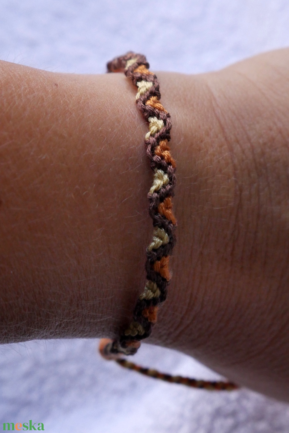 Csomózott karkötő - ékszer - karkötő - fonott karkötő - Meska.hu Csomózott karkötő - ékszer - karkötő - fonott karkötő - Meska.hu