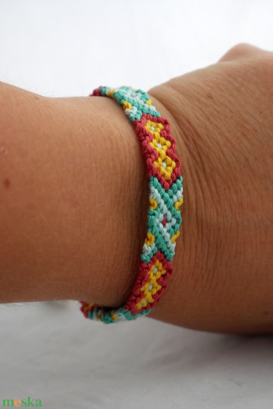 csomozótt karkötő - ékszer - karkötő - fonott karkötő - Meska.hu csomozótt karkötő - ékszer - karkötő - fonott karkötő - Meska.hu