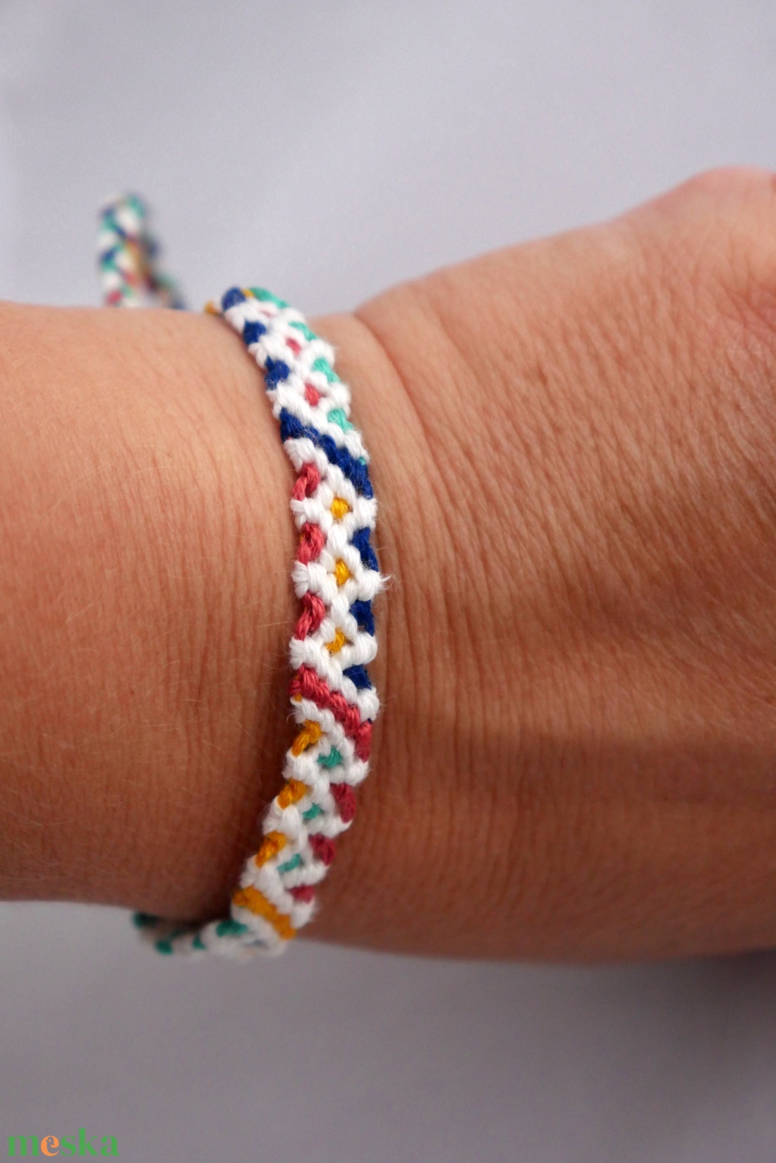 Csomózott karkötő - ékszer - karkötő - fonott karkötő - Meska.hu Csomózott karkötő - ékszer - karkötő - fonott karkötő - Meska.hu