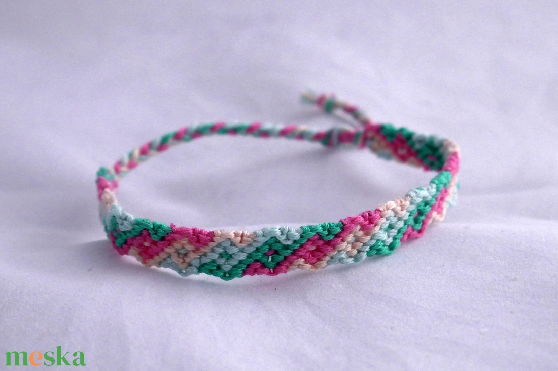 csomózott karkötő - ékszer - karkötő - fonott karkötő - Meska.hu