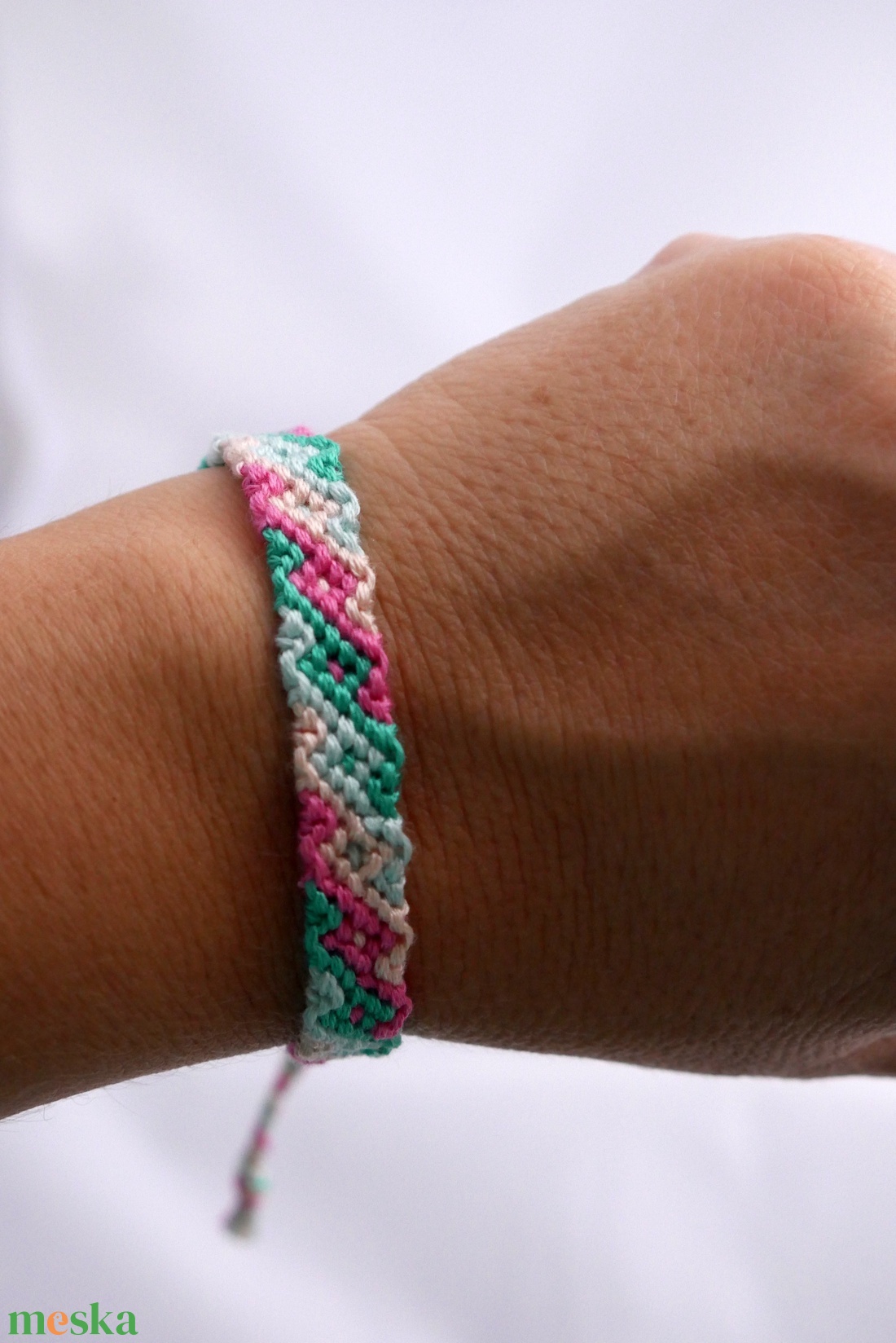 csomózott karkötő - ékszer - karkötő - fonott karkötő - Meska.hu