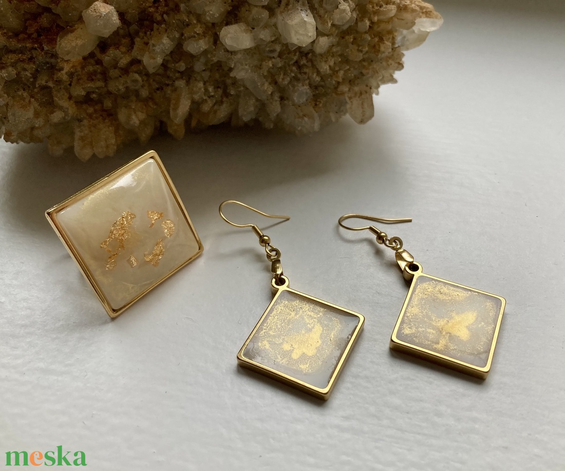 Gyöngyház és arany szögletes szett - ékszer - ékszerszett - Meska.hu