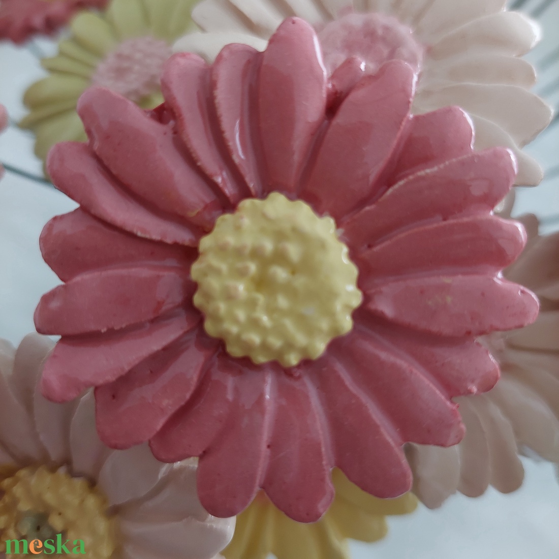 Kerámia margaréta - otthon & életmód - dekoráció - asztal és polc dekoráció - asztaldísz - Meska.hu