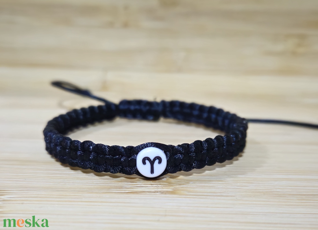 Kos  Horoszkópos Makramé Karkötő - ékszer - karkötő - fonott karkötő - Meska.hu