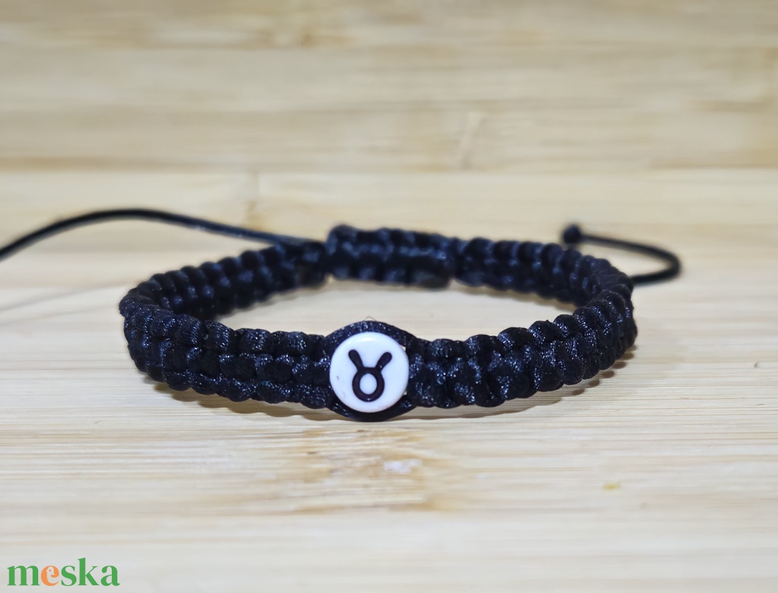 Bika  Horoszkópos Makramé Karkötő - ékszer - karkötő - fonott karkötő - Meska.hu