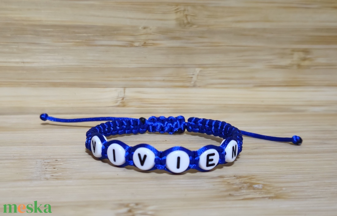 Egyedi névre szóló makramé karkötő  személyre szabott ajándék - ékszer - karkötő - névre szóló karkötő - Meska.hu