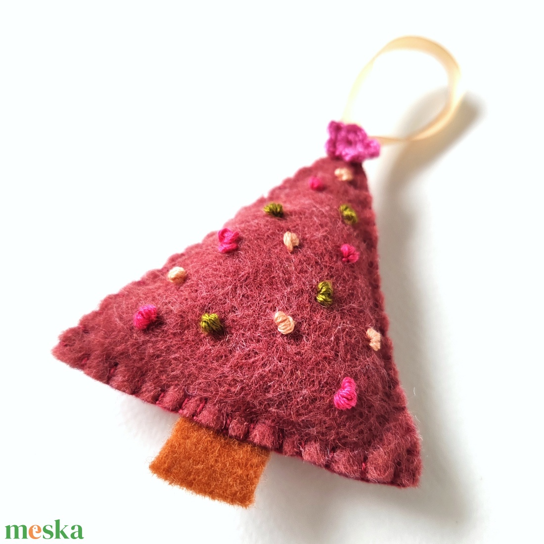 Gyapjúfilc karácsonyfadísz bordó-színes - karácsony - karácsonyi lakásdekoráció - karácsonyfadíszek - Meska.hu