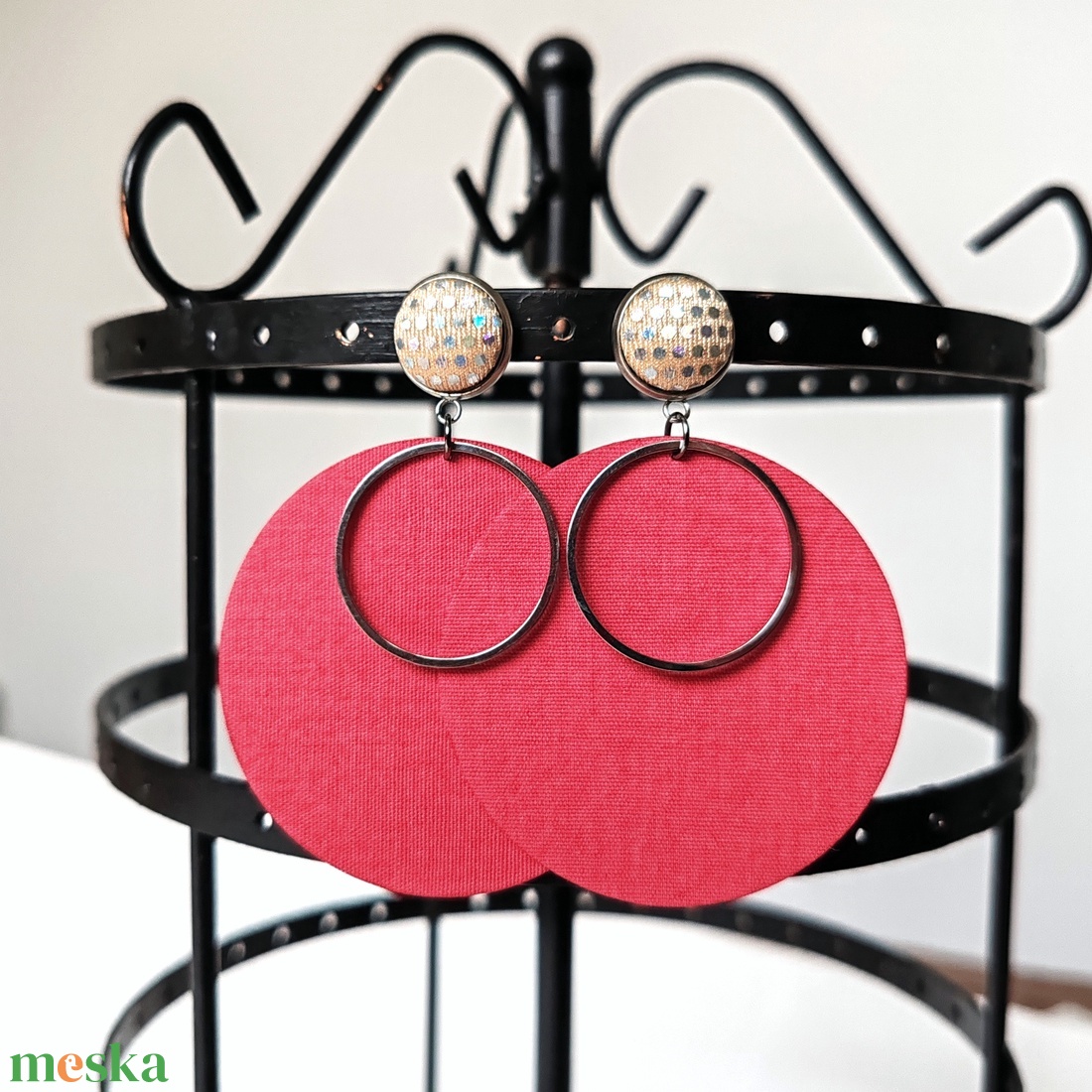 Egyszínű sötét rózsaszín nagyméretű textilfülbevaló ezüsttel - ékszer - fülbevaló - lógó fülbevaló - Meska.hu