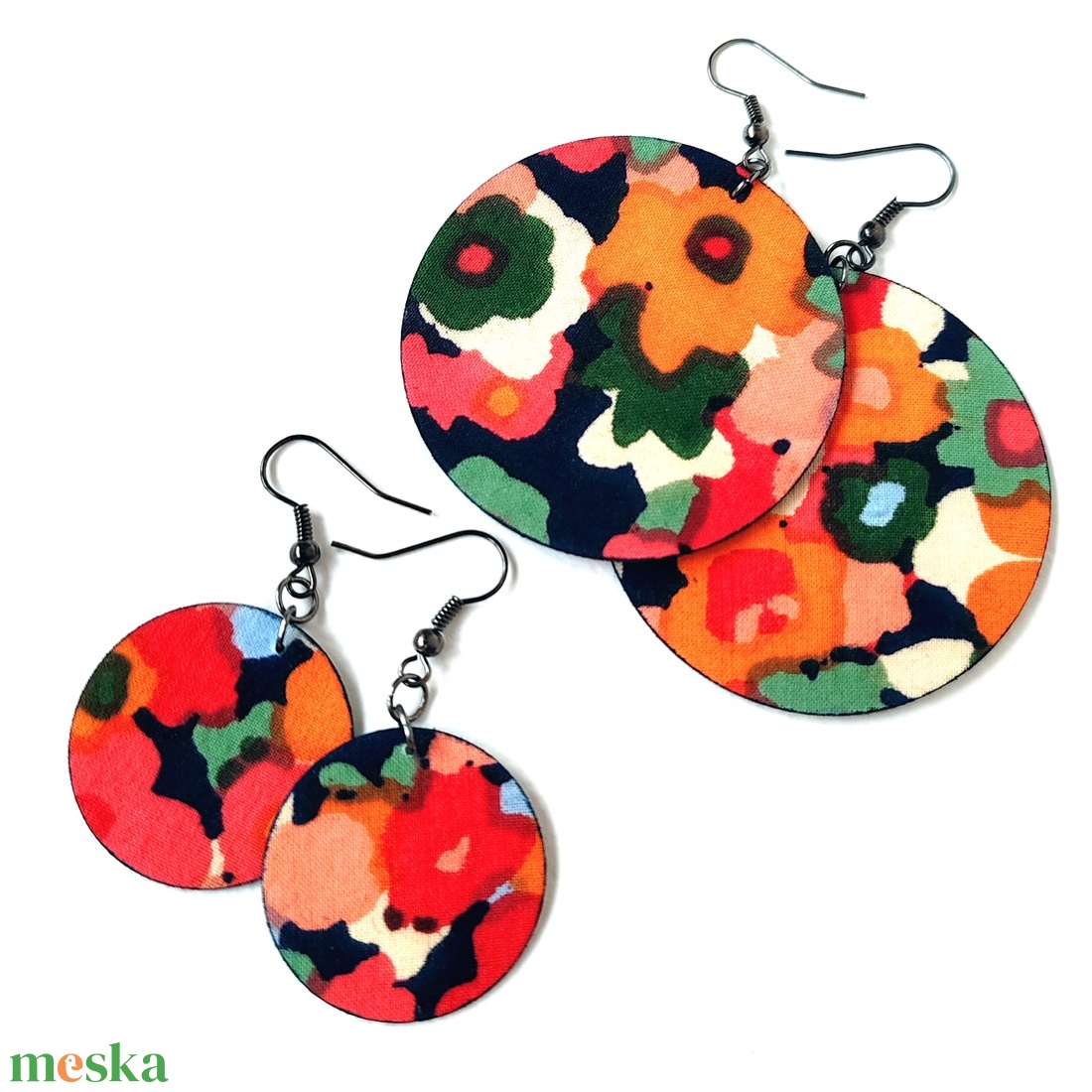 Nagy virágmintás textilfülbevaló  - ékszer - fülbevaló - lógó fülbevaló - Meska.hu