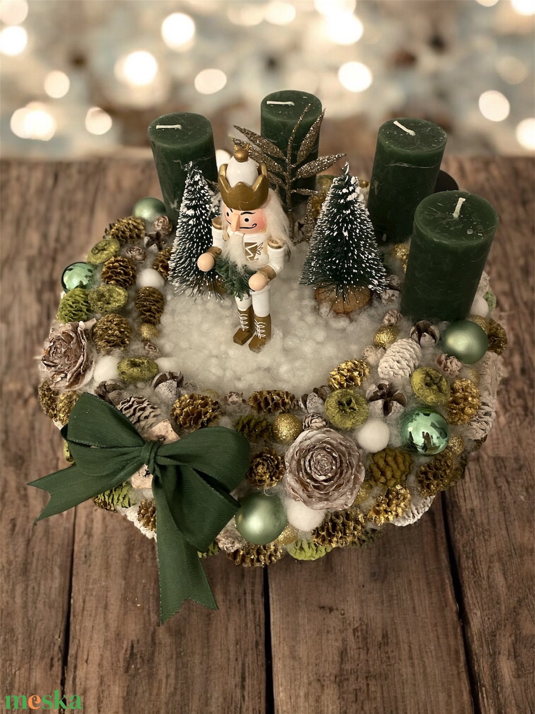 Zöld diótörős adventi koszorú - karácsony - adventi díszek - adventi koszorú - Meska.hu