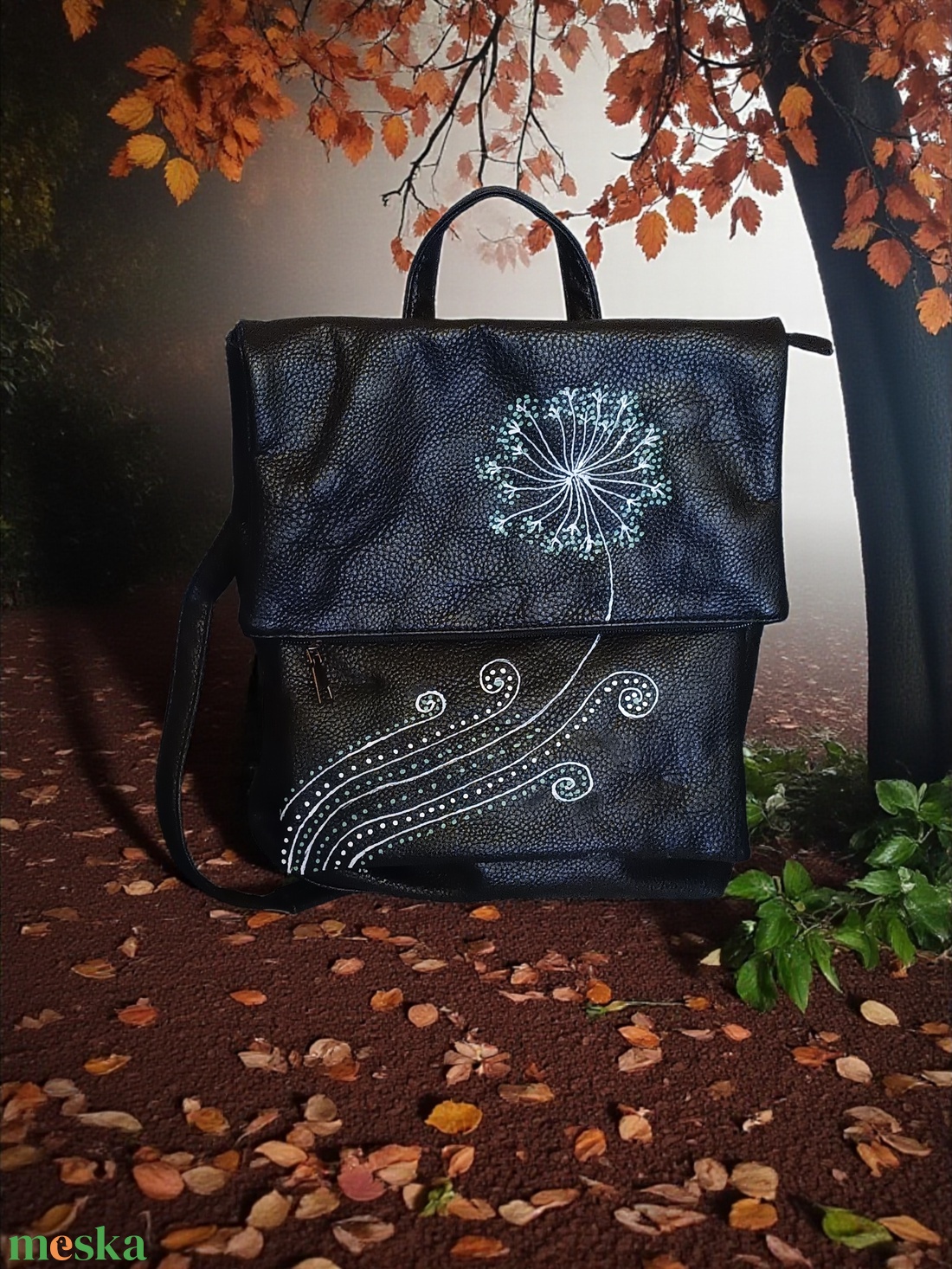Műbőr kézi, váll és hátitáska, kézzel festett mintával! - táska & tok - hátizsák - hátizsák - Meska.hu