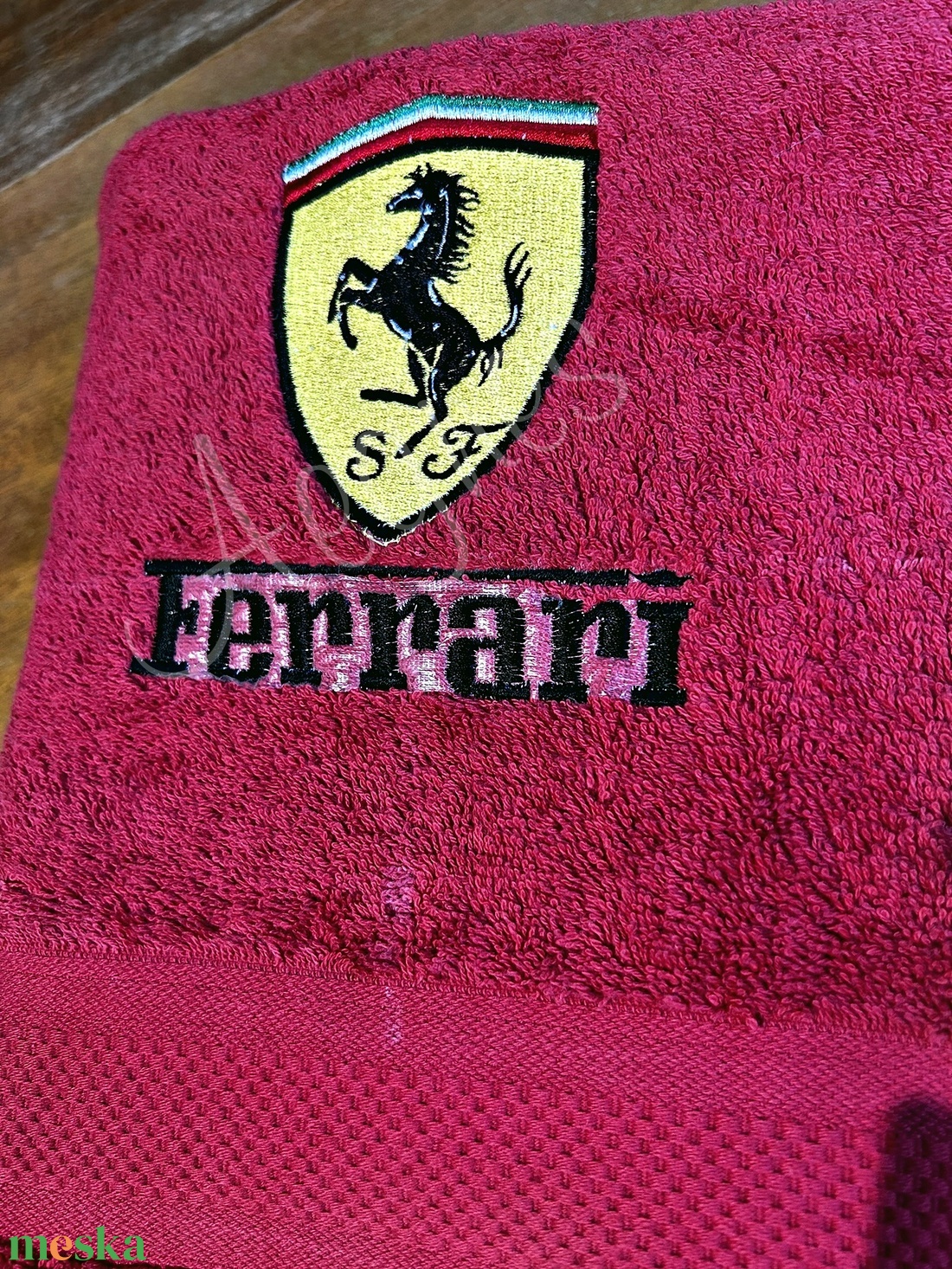 Ferrari Törölköző - otthon & életmód - fürdőszoba - törölköző - Meska.hu