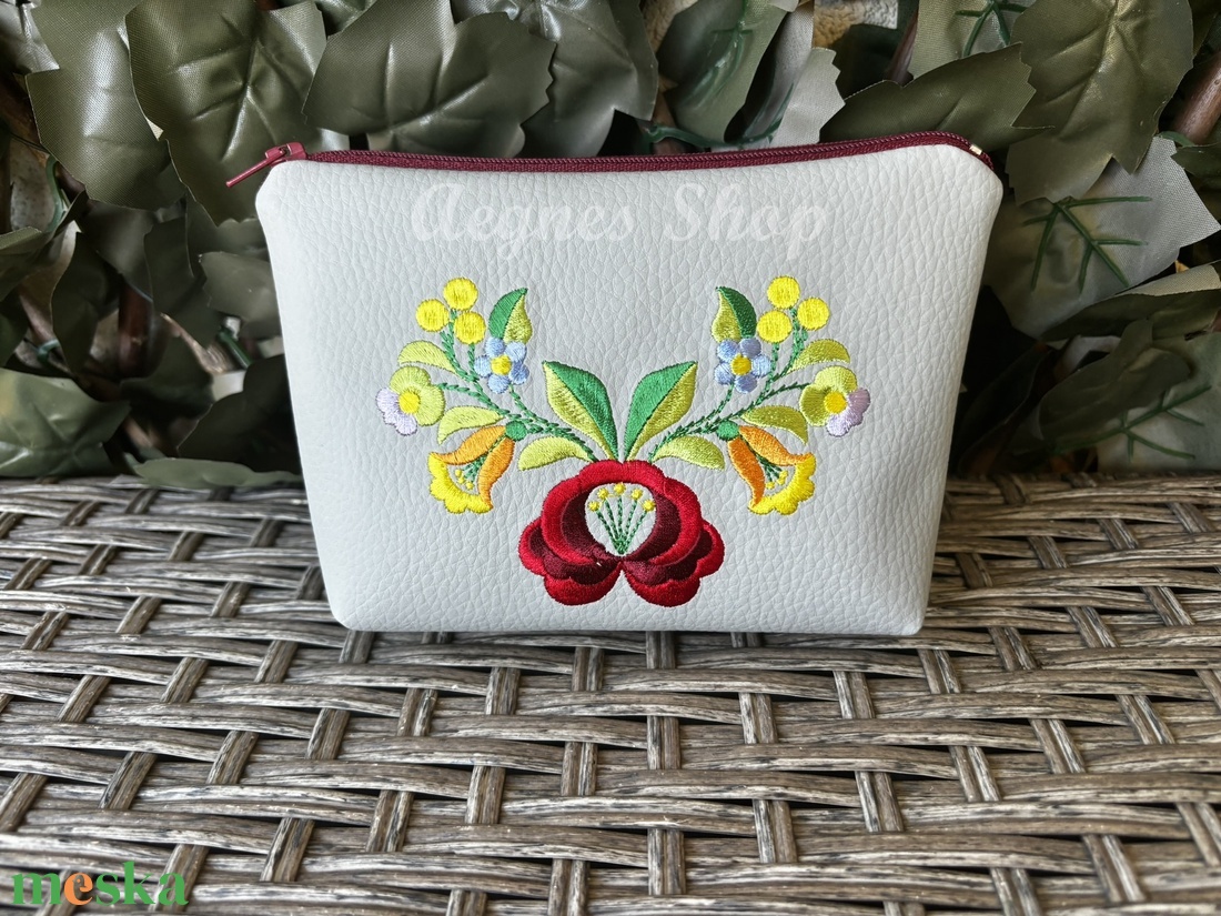 Szürke neszi - táska & tok - neszesszer - Meska.hu