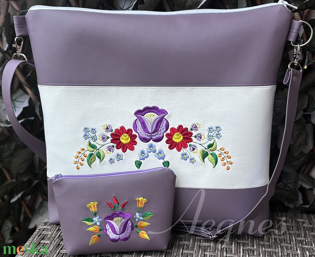 Lila táskaszett - táska & tok - kézitáska & válltáska - vállon átvethető táska - Meska.hu