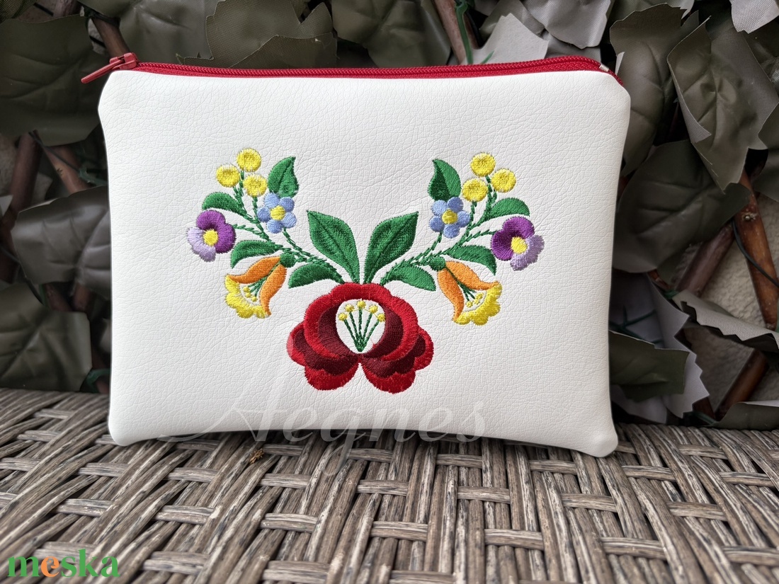 Neszi - táska & tok - neszesszer - Meska.hu