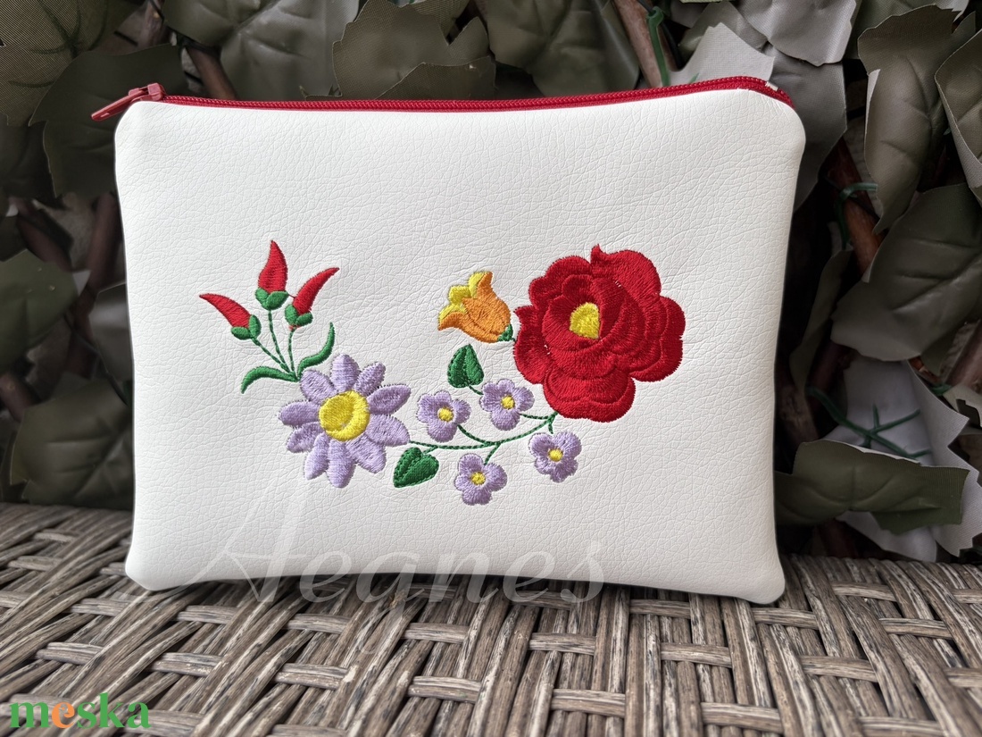 Neszi - táska & tok - neszesszer - Meska.hu