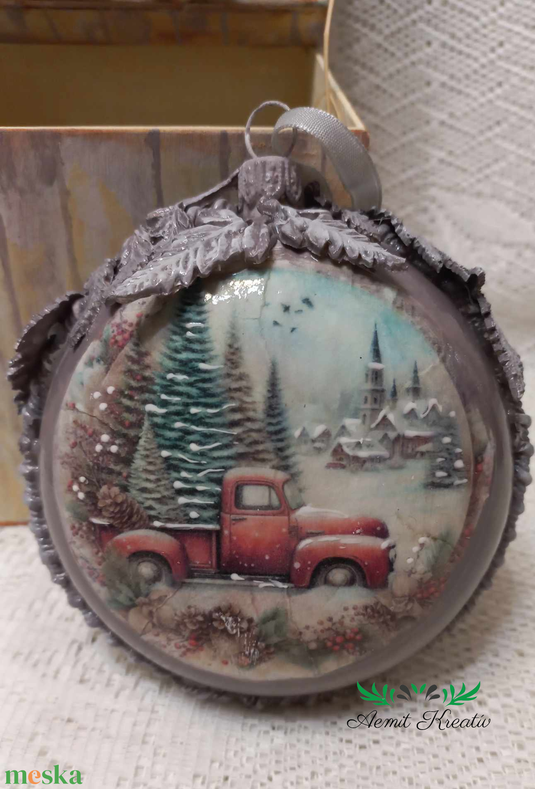 Karácsonyfa díszek dobozban country stílusban - karácsony - karácsonyi lakásdekoráció - karácsonyfadíszek - Meska.hu