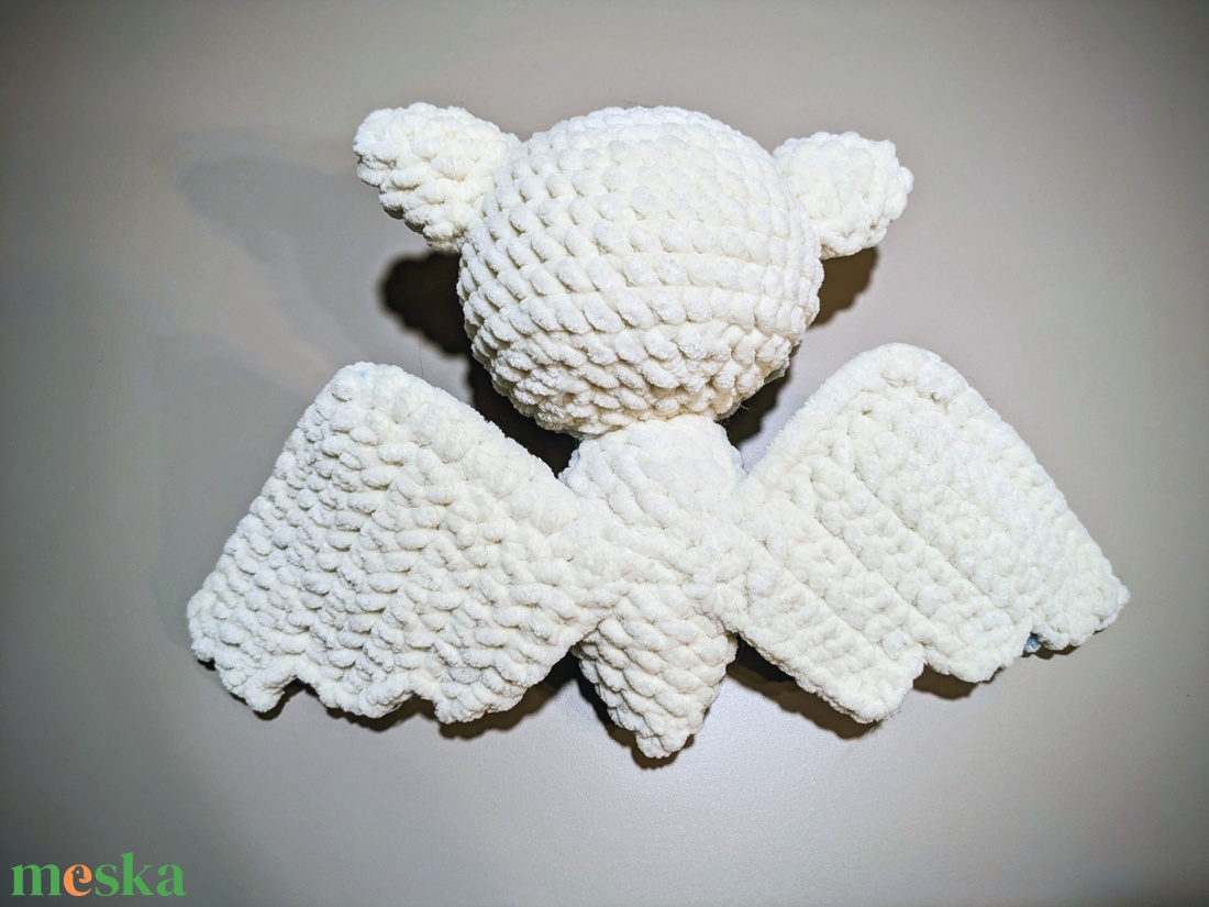 Egyedi horgolt fehér denevér � Puha amigurumi figura - játék & sport - plüssállat & játékfigura - denevér - Meska.hu