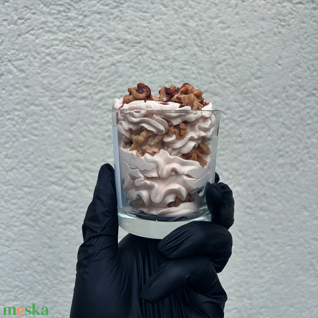 Walnut Delight  Kézműves Diós Gyertya Természetes Illattal - otthon & életmód - gyertya, illat, aroma - gyertya - Meska.hu